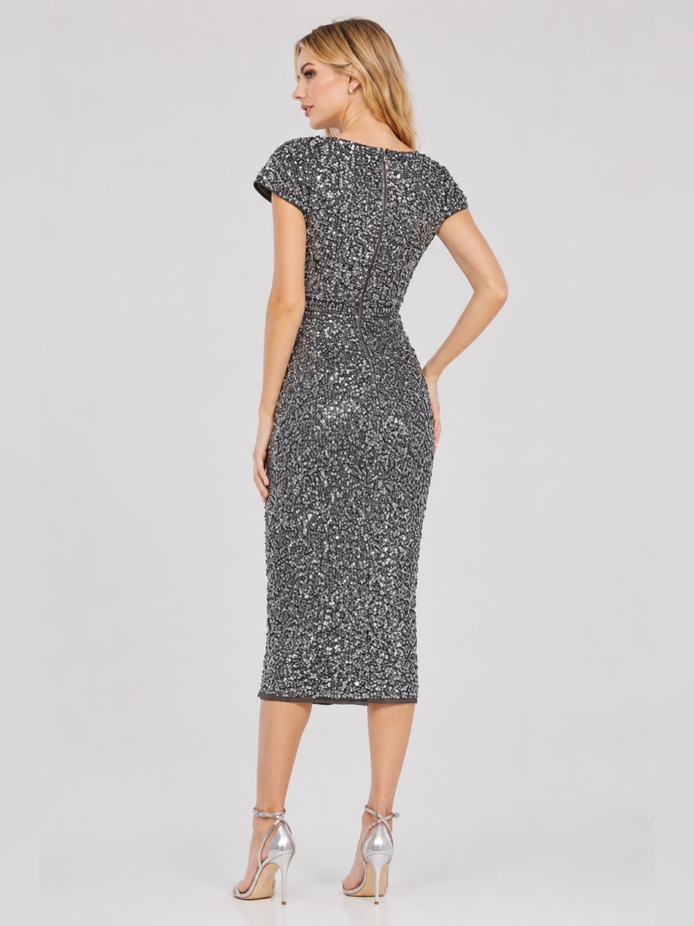 Mac Duggal Platinum Silver Sequin Cap Sleeve V-Neck Midi Dress 10766 NWT Size 8 - Picture 4 of 10